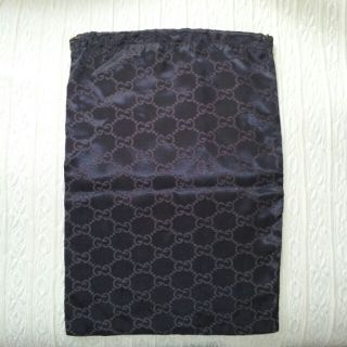 グッチ(GUCCI)のGUCCI巾着袋(ポーチ)