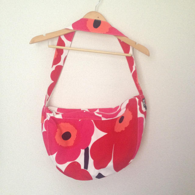 marimekko - マリメッコblumショルダーバッグ