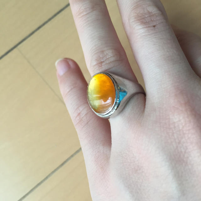 ビタミンカラーのポップな指輪💍 レディースのアクセサリー(リング(指輪))の商品写真