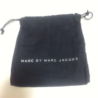 マークバイマークジェイコブス(MARC BY MARC JACOBS)のMARC BY アクセサリー入れ(ポーチ)