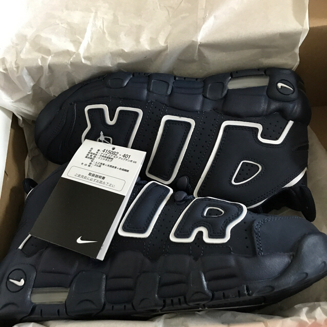 NIKE(ナイキ)のNIKE AIR MORE UPTEMPO レディースの靴/シューズ(スニーカー)の商品写真