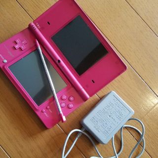 ニンテンドーDS(ニンテンドーDS)の任天堂　DS　本体+充電器+タッチペン(携帯用ゲーム機本体)