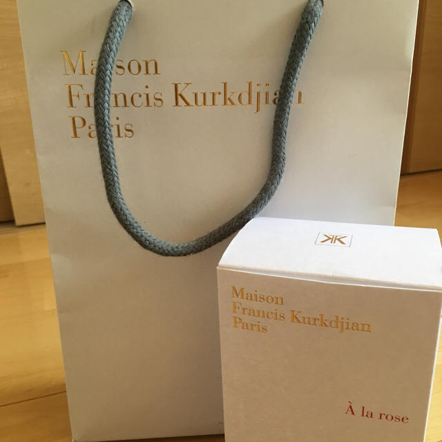 Maison Francis Kurkdjian(メゾンフランシスクルジャン)のMaison Francis Kurkdian ア ラ ローズオードパルファム コスメ/美容の香水(香水(女性用))の商品写真