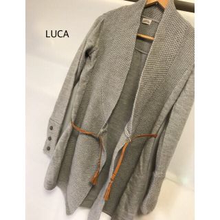 ルカ(LUCA)の美品★ルカ★LUCA上質グレーロングニット★牛皮レザーベルト付き★ウール★(ニット/セーター)