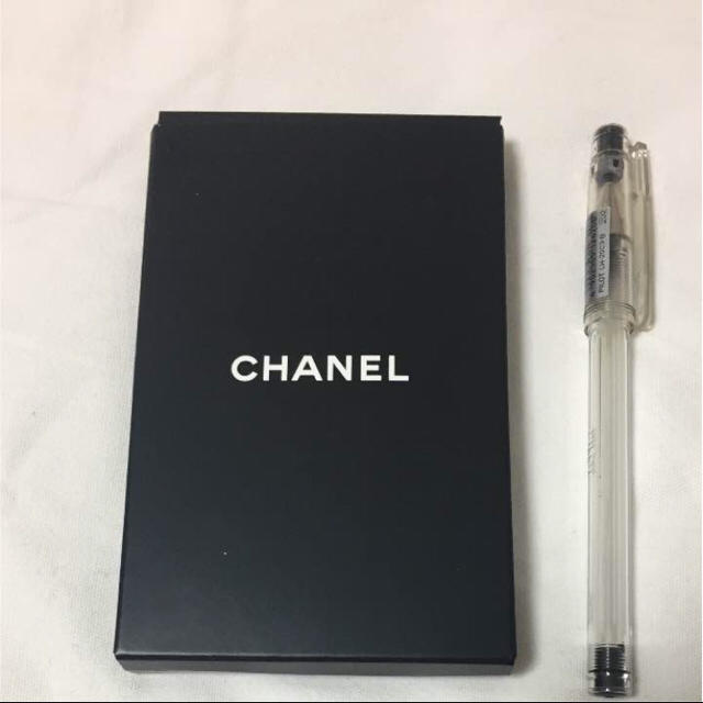 CHANEL(シャネル)のChimnさま専用 Chanel メモ帳 インテリア/住まい/日用品の文房具(ノート/メモ帳/ふせん)の商品写真