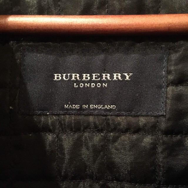 BURBERRY(バーバリー)の早いもの勝ち!! お値下げ交渉可  バーバリーダッフルコート 黒 レディース レディースのジャケット/アウター(ダッフルコート)の商品写真