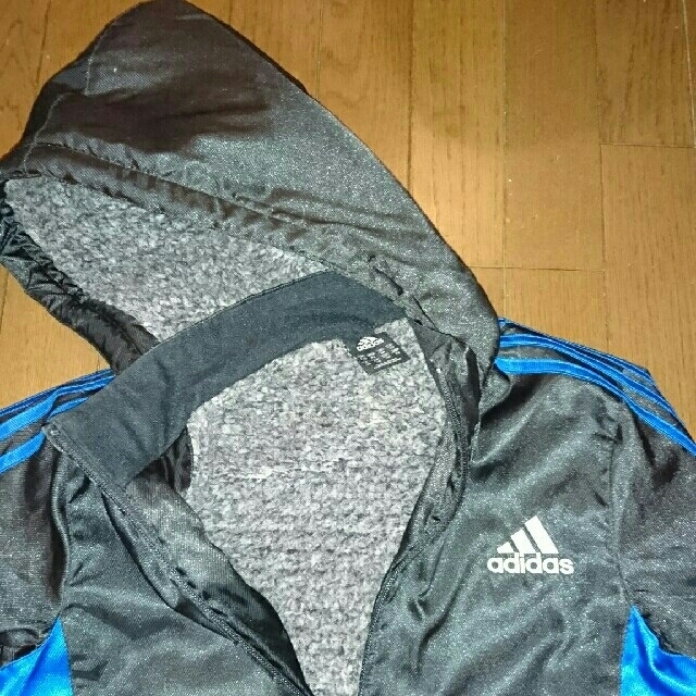 adidas(アディダス)のadidas  裏ボア フード付きベンチコート キッズ/ベビー/マタニティのキッズ服男の子用(90cm~)(コート)の商品写真