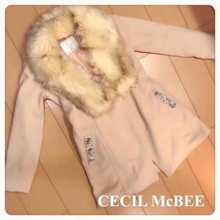 セシルマクビー(CECIL McBEE)のセシルマクビー♡ビジュー ファー コート♡美品！！(毛皮/ファーコート)