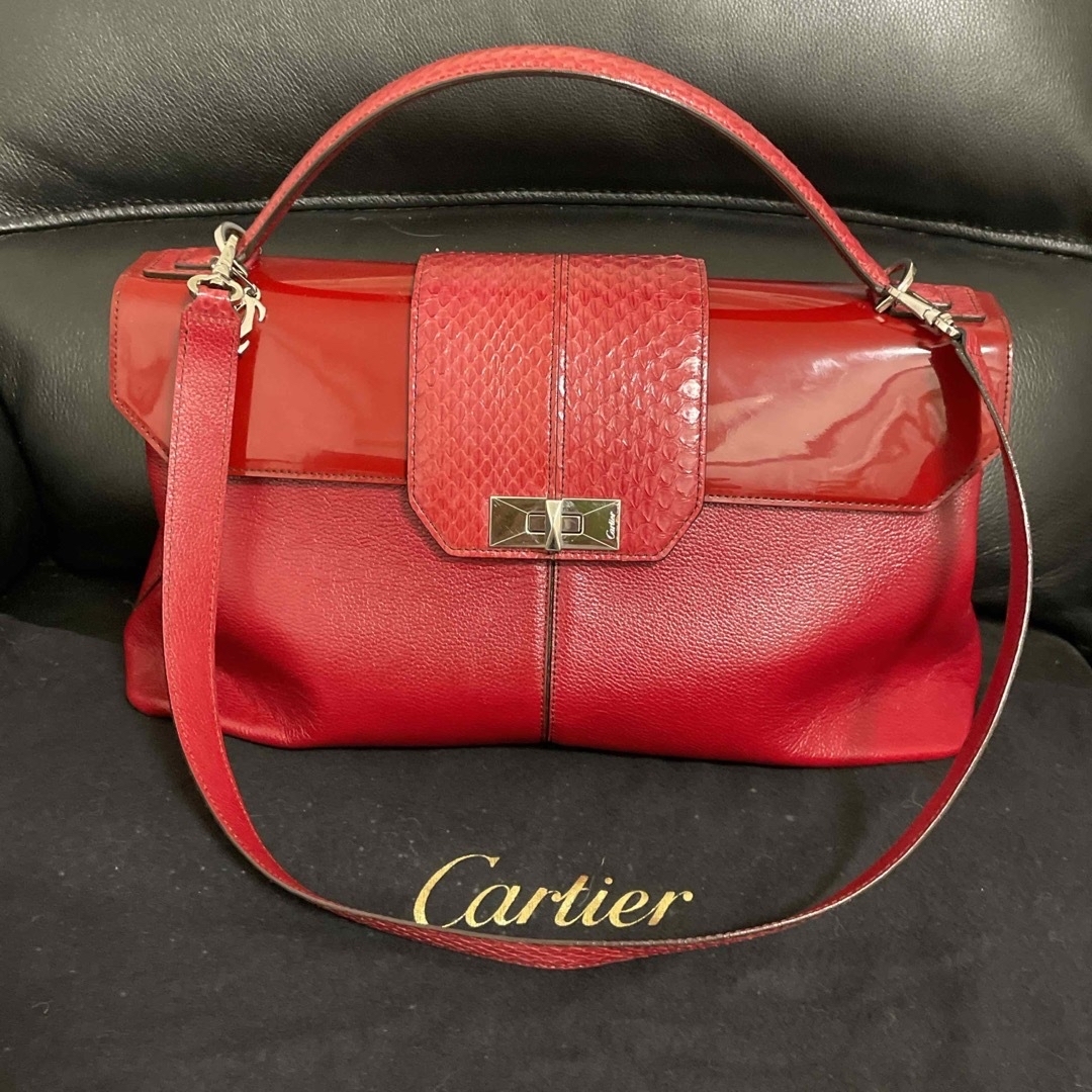 Cartier(カルティエ)の【割と美品】カルティエ クラッシックライン 2way バッグ 261360円 レディースのバッグ(ショルダーバッグ)の商品写真