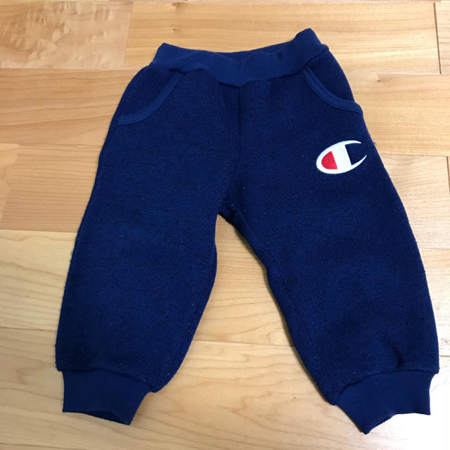 Champion(チャンピオン)のチャンピオン ニットパンツ キッズ/ベビー/マタニティのベビー服(~85cm)(パンツ)の商品写真