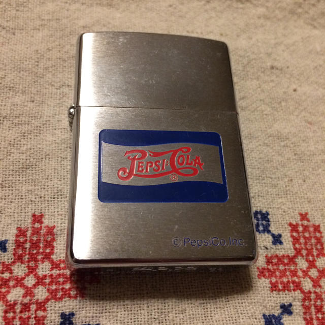 ZIPPO(ジッポー)のペプシ50年代ロゴジッポー メンズのファッション小物(タバコグッズ)の商品写真