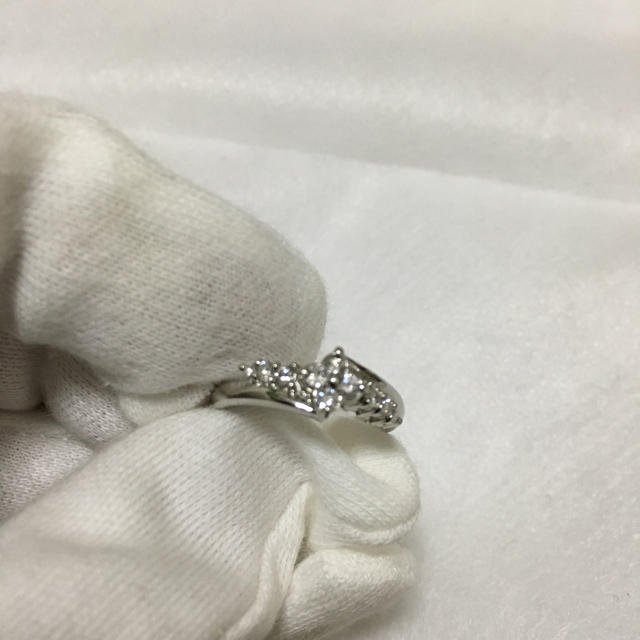 アッポ農家様 専用 Pt900 ダイヤモンドエンゲージリング 0.2ct レディースのアクセサリー(リング(指輪))の商品写真