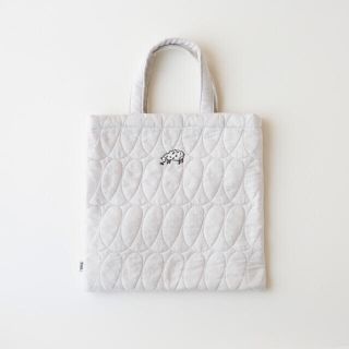 ミナペルホネン(mina perhonen)のPOOL Everyday Tote ヒツジ(トートバッグ)