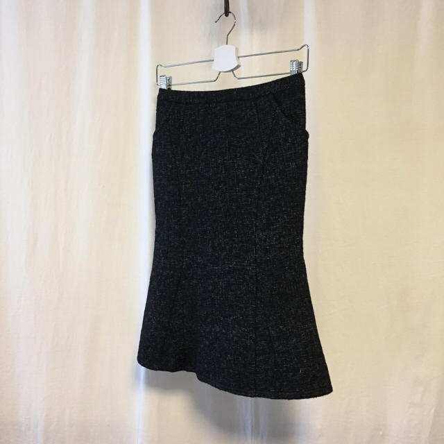 LE CIEL BLEU(ルシェルブルー)の新品タグ付き！ENCHANTMENT ツイード裾広がりスカート レディースのスカート(ひざ丈スカート)の商品写真