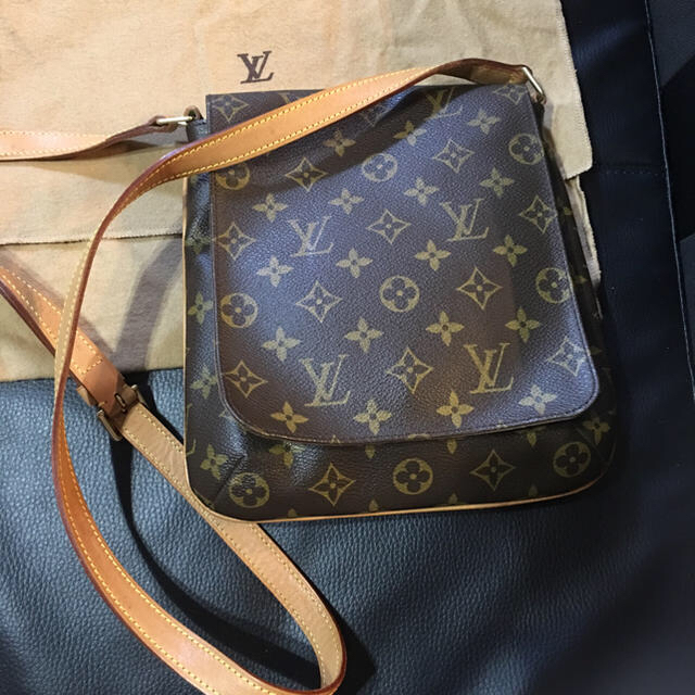 LOUIS VUITTON - ルイヴィトン ミュゼットサルサ ロングショルダーの ...