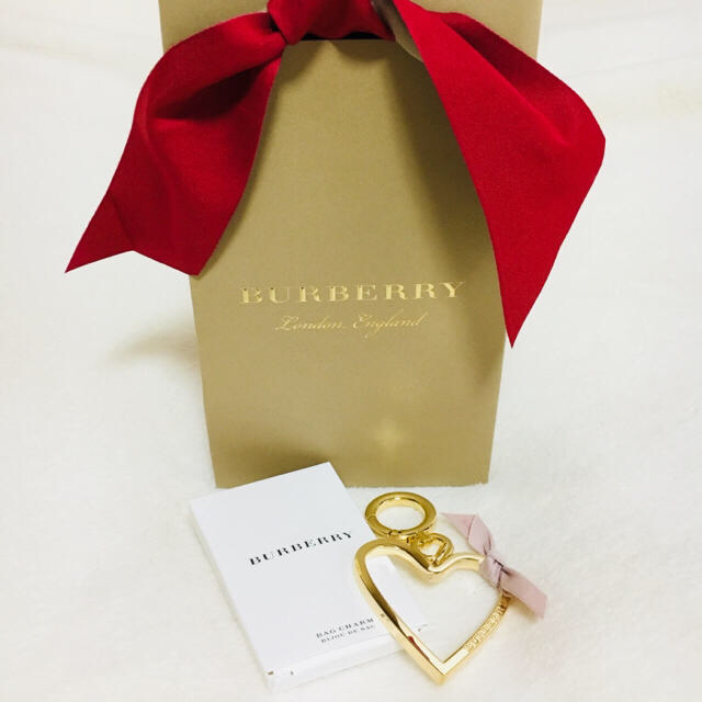 BURBERRY(バーバリー)の【早い者勝ち！】バーバリーコスメキーホルダー レディースのファッション小物(キーホルダー)の商品写真