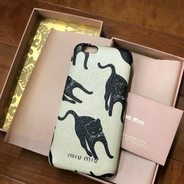 miumiu(ミュウミュウ)のmiumiu iphone6ケース　難あり スマホ/家電/カメラのスマホアクセサリー(iPhoneケース)の商品写真