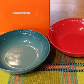 Le Creuset Hiroko様 ル クルーゼ シリアルボウル 2枚セットの通販 By Mami Mouse S Shop ルクルーゼ ならラクマ Le Creuset Hiroko様 ル クルーゼ シリアルボウル 2枚セットの通販 By Mami Mouse S Shop ルクルーゼ ならラクマ