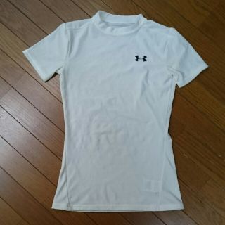 アンダーアーマー(UNDER ARMOUR)のUNDER ARMOUR キッズYXL 150くらい インナーシャツ サッカー(ウェア)