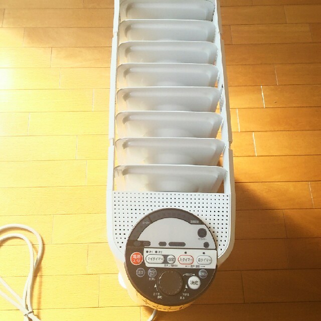 《らら様専用》 スマホ/家電/カメラの冷暖房/空調(オイルヒーター)の商品写真