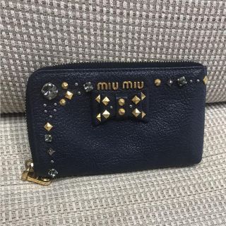 ミュウミュウ(miumiu)のMIUMIU ビジューミニポーチ(ポーチ)