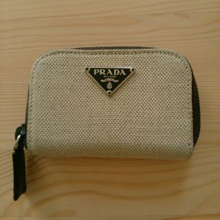 プラダ(PRADA)のPRADA キーケース(キーホルダー)