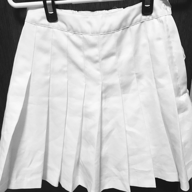 WEGO(ウィゴー)のWEGOプリーツスカート 白 レディースのスカート(ミニスカート)の商品写真