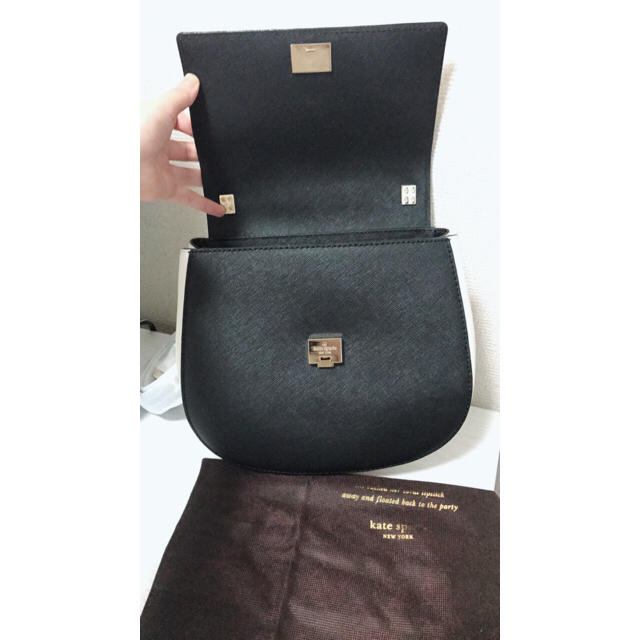 最安値確認!新品 未使用 ✴︎ ケイトスペード ショルダーバッグ バイカラー