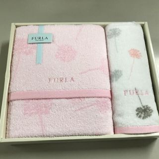 フルラ(Furla)の【FURLA💗】新品未使用タオルセット(タオル/バス用品)