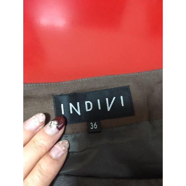 INDIVI(インディヴィ)の美品！　INDIVI 　スエード調スカート　こげ茶　36 レディースのスカート(ひざ丈スカート)の商品写真