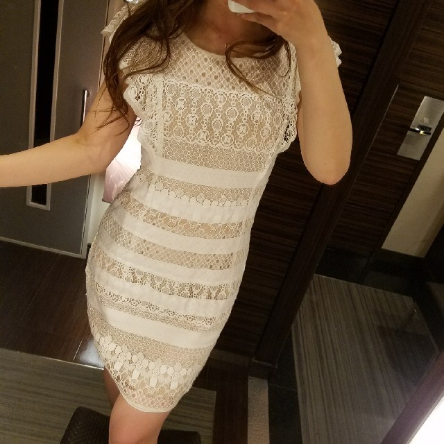 ⭐️人気作SALE ♡ BCBGMAXAZRIA 花柄上下セット 新品♡ 154