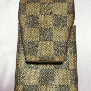 ルイヴィトン(LOUIS VUITTON)のダミエ タバコケース送料込(タバコグッズ)