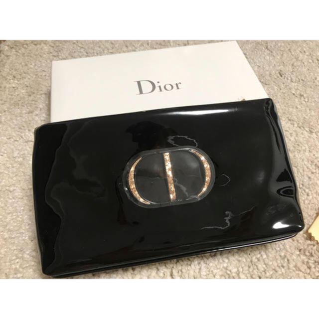 Dior(ディオール)の💕 新品未使用 Dior ディオール ノベルティー ポーチ レディースのファッション小物(ポーチ)の商品写真