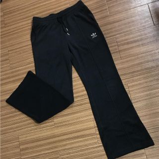 アディダス(adidas)の[美品]adidas パイル地 ジャージ ボトムス(ルームウェア)