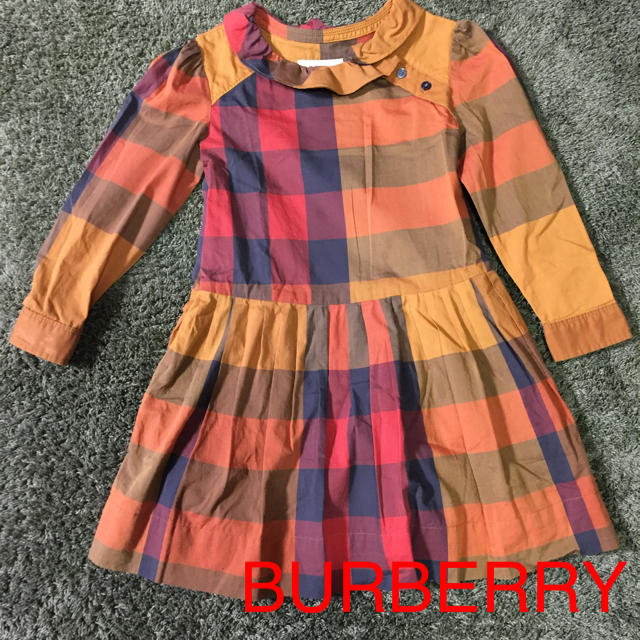 BURBERRY(バーバリー)のBurberryワンピース 6y-116 キッズ/ベビー/マタニティのキッズ服女の子用(90cm~)(ワンピース)の商品写真