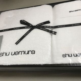 シュウウエムラ(shu uemura)の【シュウ ウエムラ❤️】新品未使用 タオルセット(タオル/バス用品)