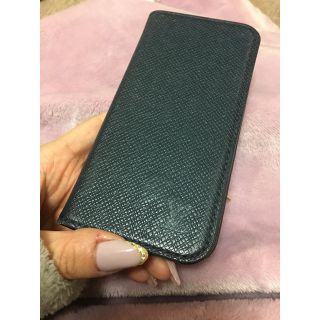 ルイヴィトン(LOUIS VUITTON)のルイヴィトン スマホカバー (モバイルケース/カバー)