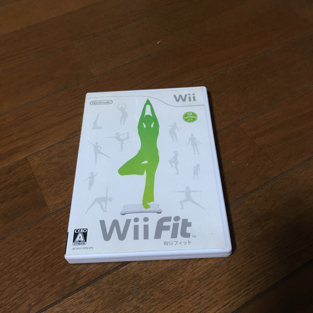 任天堂(ニンテンドウ)のwii fit ソフト付き エンタメ/ホビーのエンタメ その他(その他)の商品写真