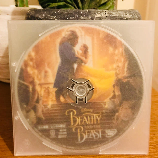 Disney(ディズニー)の美女と野獣DVD エンタメ/ホビーのDVD/ブルーレイ(外国映画)の商品写真
