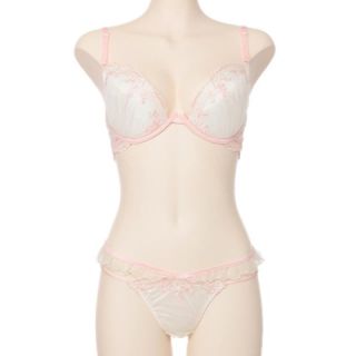 ラヴィジュール(Ravijour)の❁新品 ブラジャー&ショーツセット❁(ブラ&ショーツセット)