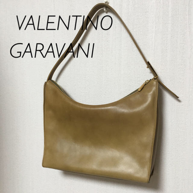 valentino garavani(ヴァレンティノガラヴァーニ)の2点 レディースのバッグ(ショルダーバッグ)の商品写真