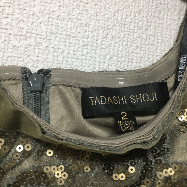 TADASHI SHOJI(タダシショウジ)の【新品未使用】2 タダシショウジ マキシワンピース スパンコール ゴールド レディースのワンピース(ロングワンピース/マキシワンピース)の商品写真