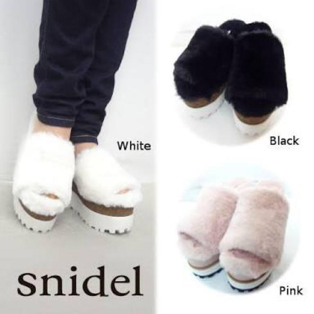 SNIDEL(スナイデル)の【snidel】ファーサンダル レディースの靴/シューズ(サンダル)の商品写真