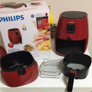 フィリップス(PHILIPS)のmoana様 お取り置き  PHILIPS ノンフライヤー レッド(調理機器)