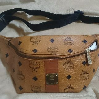 エムシーエム(MCM)のMCM ウエストバッグ ウエストポーチ コニャック(ボディバッグ/ウエストポーチ)