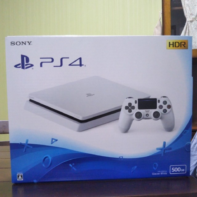 SONY(ソニー)の新品 送料込 PS4 プレステ4 エンタメ/ホビーのゲームソフト/ゲーム機本体(家庭用ゲーム機本体)の商品写真