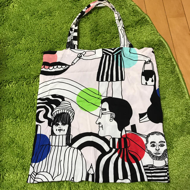 marimekko(マリメッコ)のMARIMEKKO + KIASMA / KIMPASSA BAG レディースのバッグ(トートバッグ)の商品写真