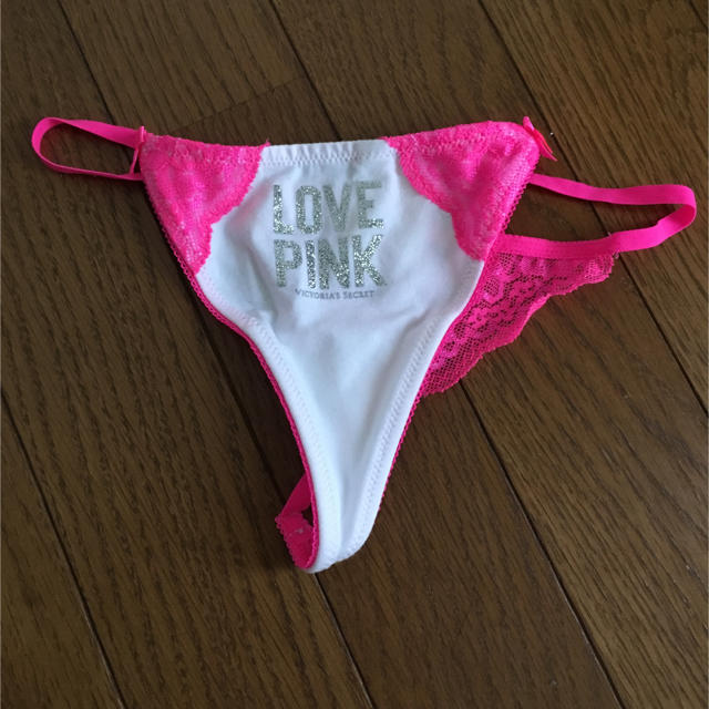 Victoria's Secret(ヴィクトリアズシークレット)のピンク Tバック レディースの下着/アンダーウェア(ショーツ)の商品写真