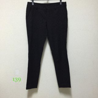 ベネトン(BENETTON)のSTILE BENETTON.刺繍パンツ(クロップドパンツ)