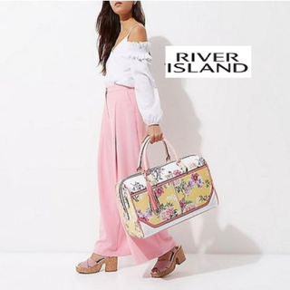 リバーアイランド(RIVER ISLAND)の*RiverIsland*イエローフローラル/ビッグボストン♡(ボストンバッグ)